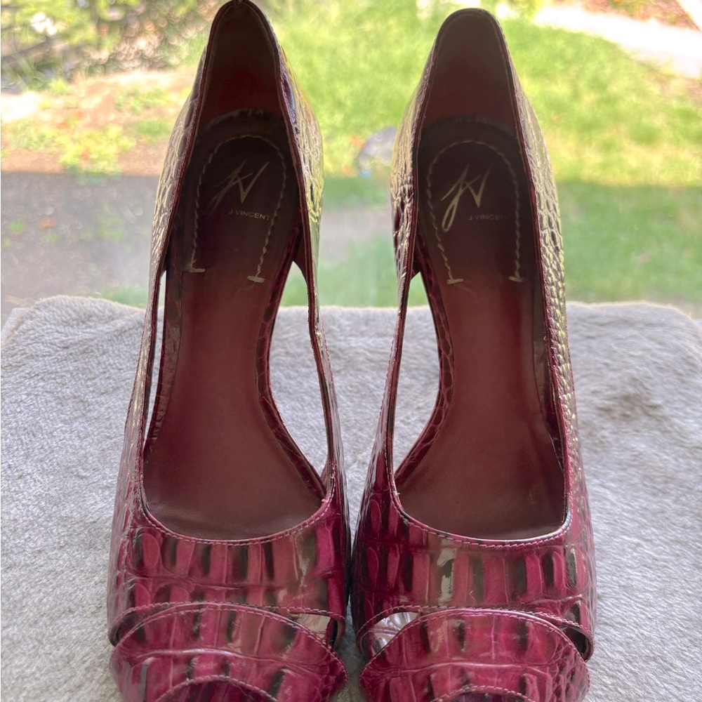 j. Vincent All Leather pink/ black Peep-Toe Heels - Picture 4 of 10